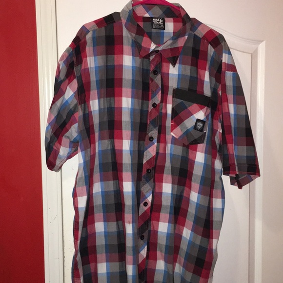 Men’s button down short sleeve - Picture 1 of 3